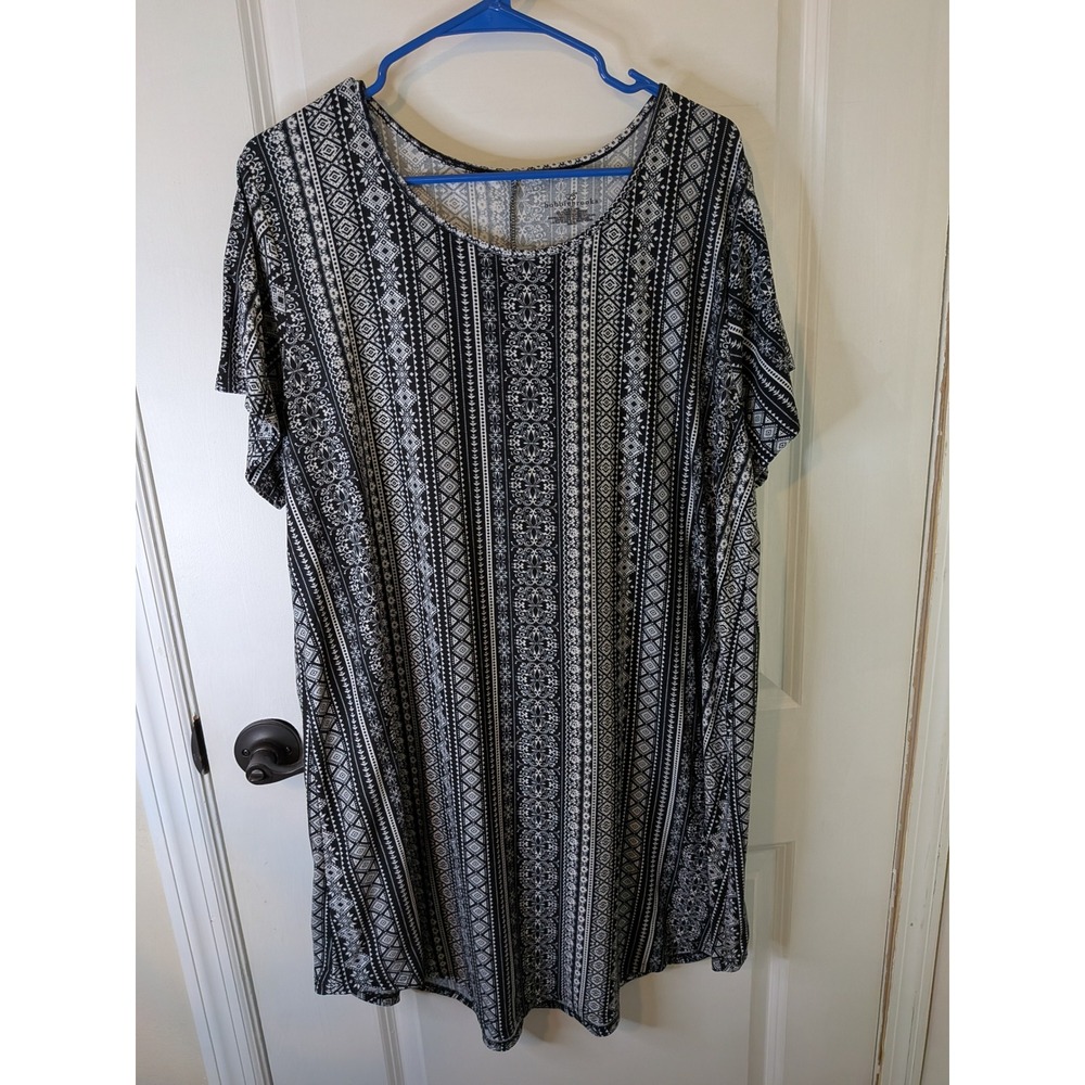 Bobbie Brooks Womens 2X Black White Geometric Damask Print‎ Short Sleeve Dress